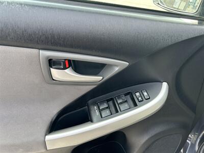 2015 Toyota Prius Three   - Photo 23 - Canoga Park, CA 91303