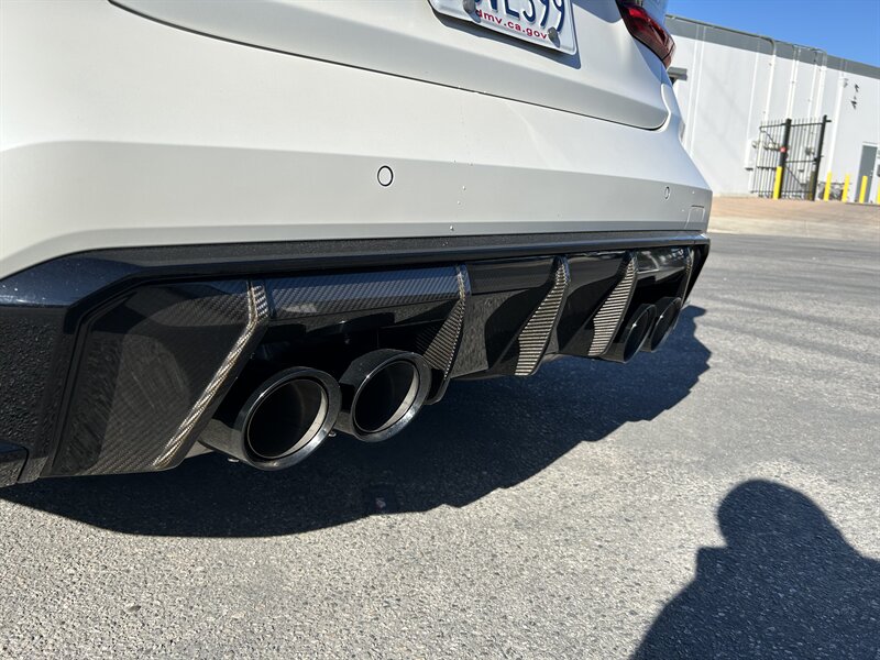 2023 BMW M3 Competition xDrive   - Photo 10 - Canoga Park, CA 91303