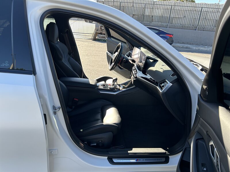 2023 BMW M3 Competition xDrive   - Photo 27 - Canoga Park, CA 91303