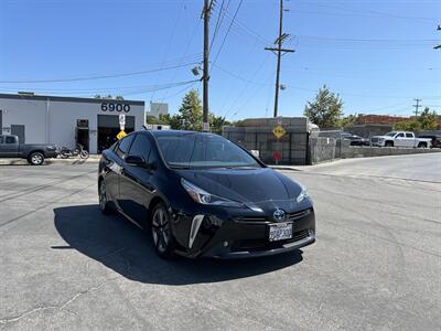 2022 Toyota Prius XLE   - Photo 6 - Canoga Park, CA 91303