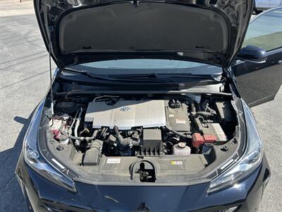 2022 Toyota Prius XLE   - Photo 12 - Canoga Park, CA 91303