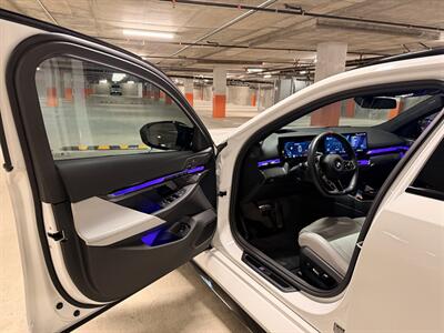 2025 BMW M5 Touring   - Photo 20 - Canoga Park, CA 91303
