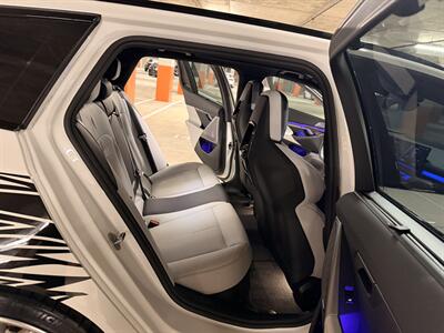 2025 BMW M5 Touring   - Photo 25 - Canoga Park, CA 91303