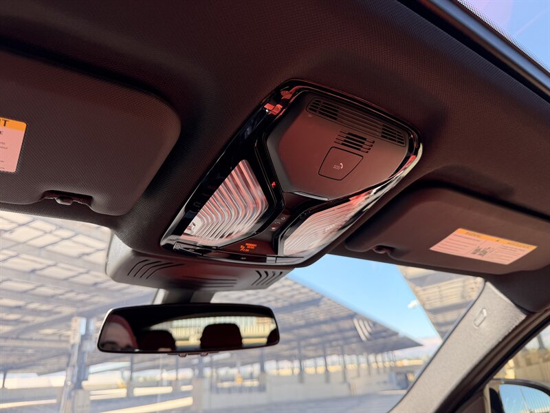 2021 BMW X4 M - Photo 36 - Canoga Park, CA 91303