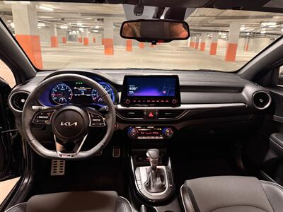 2023 Kia Forte GT-Line   - Photo 20 - Canoga Park, CA 91303