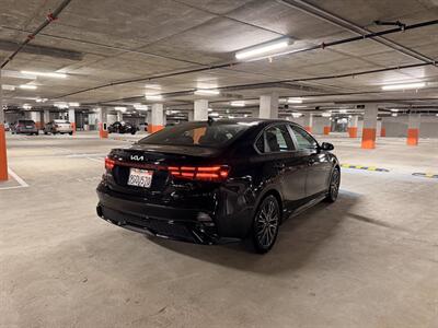 2023 Kia Forte GT-Line   - Photo 4 - Canoga Park, CA 91303