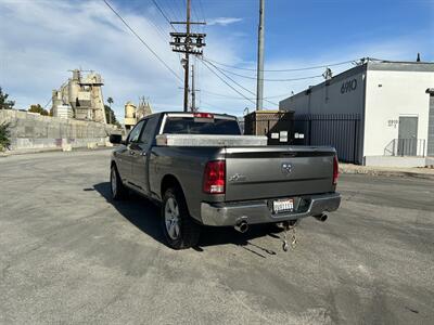2010 Dodge Ram 1500 SLT   - Photo 3 - Canoga Park, CA 91303