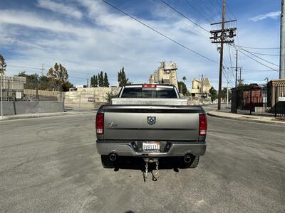 2010 Dodge Ram 1500 SLT   - Photo 8 - Canoga Park, CA 91303