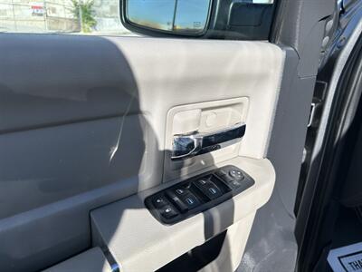 2010 Dodge Ram 1500 SLT   - Photo 27 - Canoga Park, CA 91303
