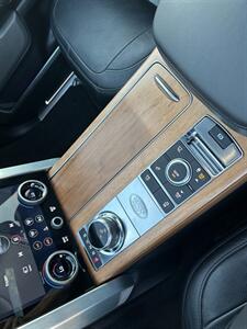2018 Land Rover Range Rover Autobiography   - Photo 29 - Canoga Park, CA 91303