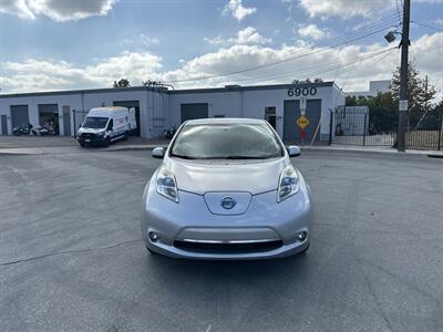 2011 Nissan LEAF SL   - Photo 7 - Canoga Park, CA 91303