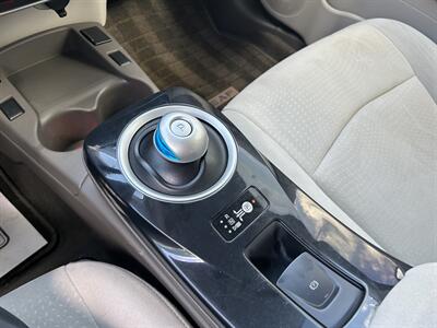 2011 Nissan LEAF SL   - Photo 26 - Canoga Park, CA 91303