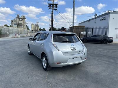 2011 Nissan LEAF SL   - Photo 3 - Canoga Park, CA 91303