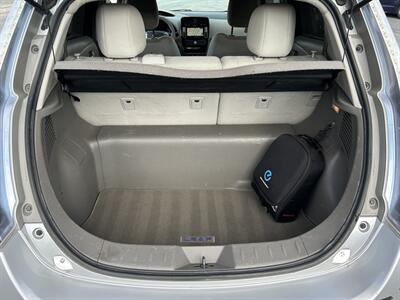 2011 Nissan LEAF SL   - Photo 9 - Canoga Park, CA 91303