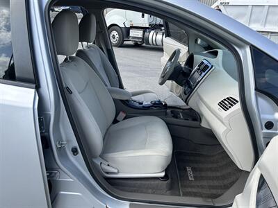 2011 Nissan LEAF SL   - Photo 21 - Canoga Park, CA 91303