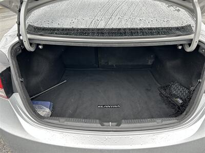 2013 Hyundai ELANTRA GLS   - Photo 9 - Canoga Park, CA 91303