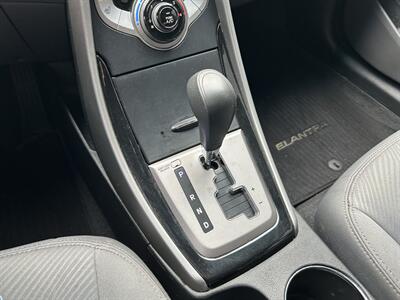 2013 Hyundai ELANTRA GLS   - Photo 22 - Canoga Park, CA 91303