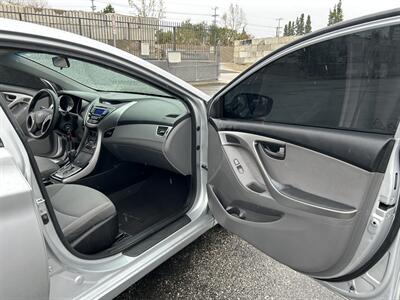 2013 Hyundai ELANTRA GLS   - Photo 17 - Canoga Park, CA 91303