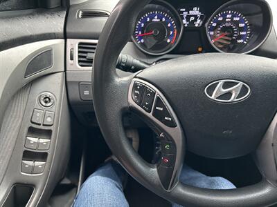 2013 Hyundai ELANTRA GLS   - Photo 28 - Canoga Park, CA 91303
