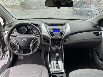 2013 Hyundai ELANTRA GLS   - Photo 19 - Canoga Park, CA 91303