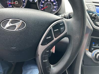 2013 Hyundai ELANTRA GLS   - Photo 29 - Canoga Park, CA 91303