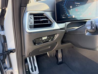 2024 BMW M4 Competition xDrive   - Photo 37 - Canoga Park, CA 91303