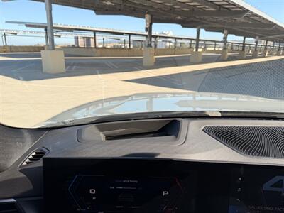 2024 BMW M4 Competition xDrive   - Photo 47 - Canoga Park, CA 91303