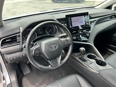2021 Toyota Camry SE   - Photo 22 - Canoga Park, CA 91303