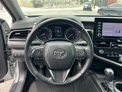 2021 Toyota Camry SE   - Photo 23 - Canoga Park, CA 91303