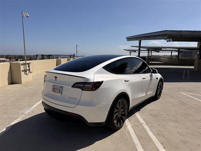 2022 Tesla Model Y Performance   - Photo 7 - Canoga Park, CA 91303