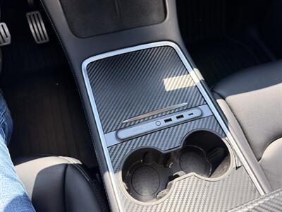 2022 Tesla Model Y Performance   - Photo 42 - Canoga Park, CA 91303