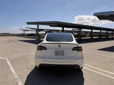 2022 Tesla Model Y Performance   - Photo 6 - Canoga Park, CA 91303