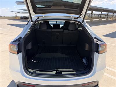 2022 Tesla Model Y Performance   - Photo 22 - Canoga Park, CA 91303