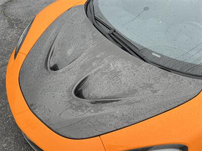 2016 McLaren 570S   - Photo 19 - Canoga Park, CA 91303