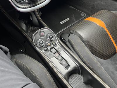 2016 McLaren 570S   - Photo 25 - Canoga Park, CA 91303