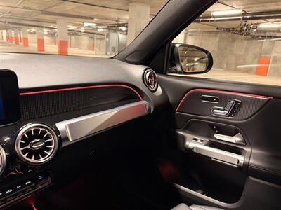 2022 Mercedes-Benz GLB GLB 250   - Photo 33 - Canoga Park, CA 91303
