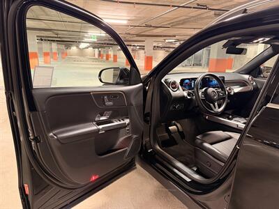 2022 Mercedes-Benz GLB GLB 250   - Photo 14 - Canoga Park, CA 91303