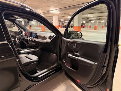2022 Mercedes-Benz GLB GLB 250   - Photo 20 - Canoga Park, CA 91303