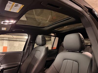 2022 Mercedes-Benz GLB GLB 250   - Photo 31 - Canoga Park, CA 91303