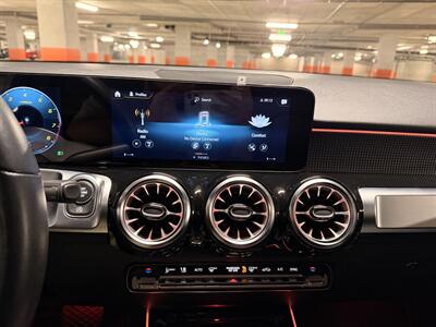 2022 Mercedes-Benz GLB GLB 250   - Photo 32 - Canoga Park, CA 91303