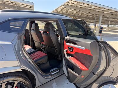 2021 Lamborghini Urus - Photo 29 - Canoga Park, CA 91303