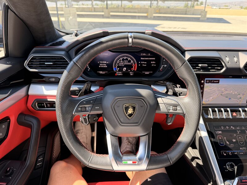 2021 Lamborghini Urus - Photo 51 - Canoga Park, CA 91303