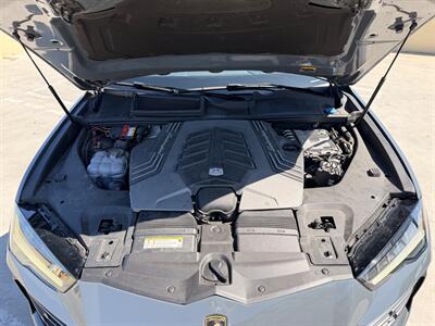 2021 Lamborghini Urus - Photo 24 - Canoga Park, CA 91303