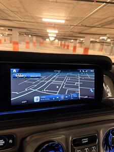 2025 Mercedes-Benz AMG G 63   - Photo 36 - Canoga Park, CA 91303