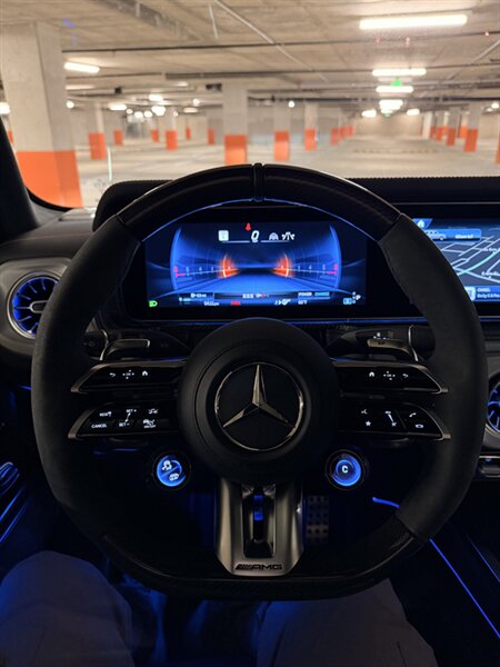 2025 Mercedes-Benz AMG G 63 - Photo 38 - Canoga Park, CA 91303