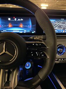2025 Mercedes-Benz AMG G 63   - Photo 40 - Canoga Park, CA 91303
