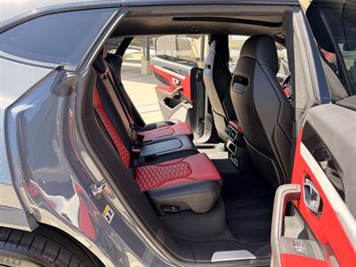 2021 Lamborghini Urus - Photo 23 - Canoga Park, CA 91303