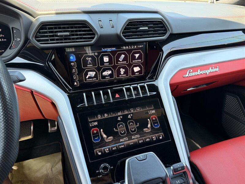 2021 Lamborghini Urus - Photo 34 - Canoga Park, CA 91303