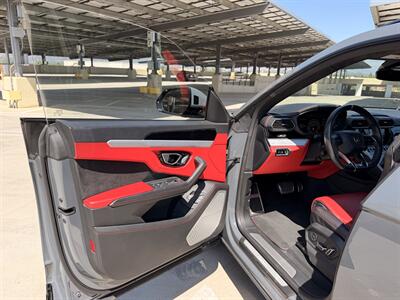 2021 Lamborghini Urus - Photo 18 - Canoga Park, CA 91303