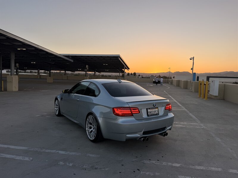 2011 BMW M3 - Photo 5 - Canoga Park, CA 91303